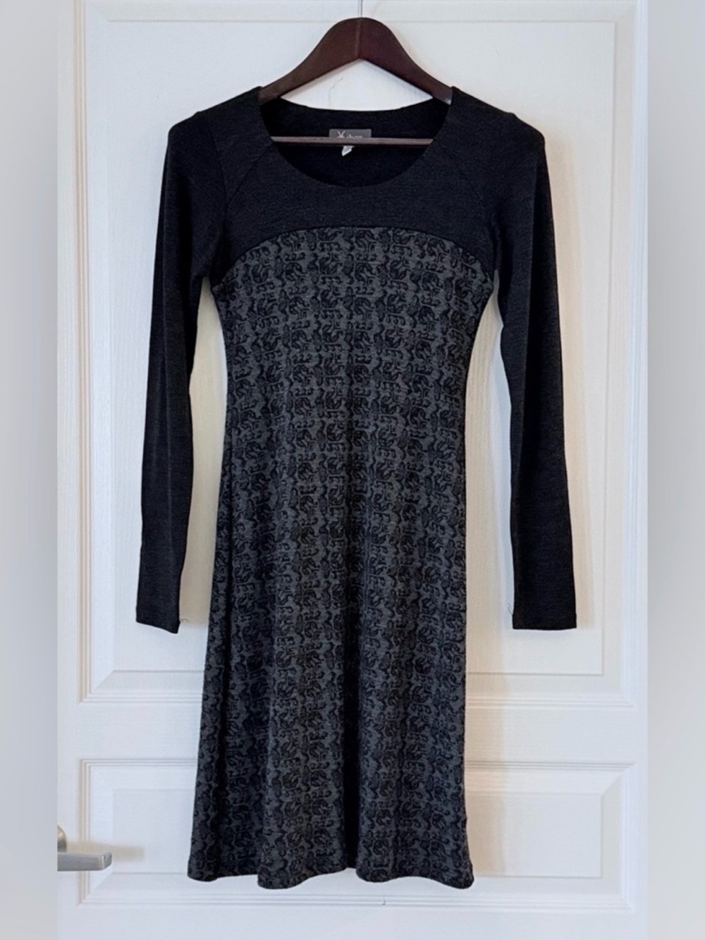 ibex Black Wool Patterned Long-Sleeve Dress